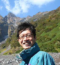 西島　徹