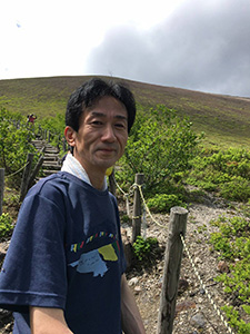 尾崎　利和
